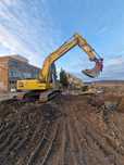 Inchiriere EXCAVATOR, efectuam lucrări  de constructii,demolari