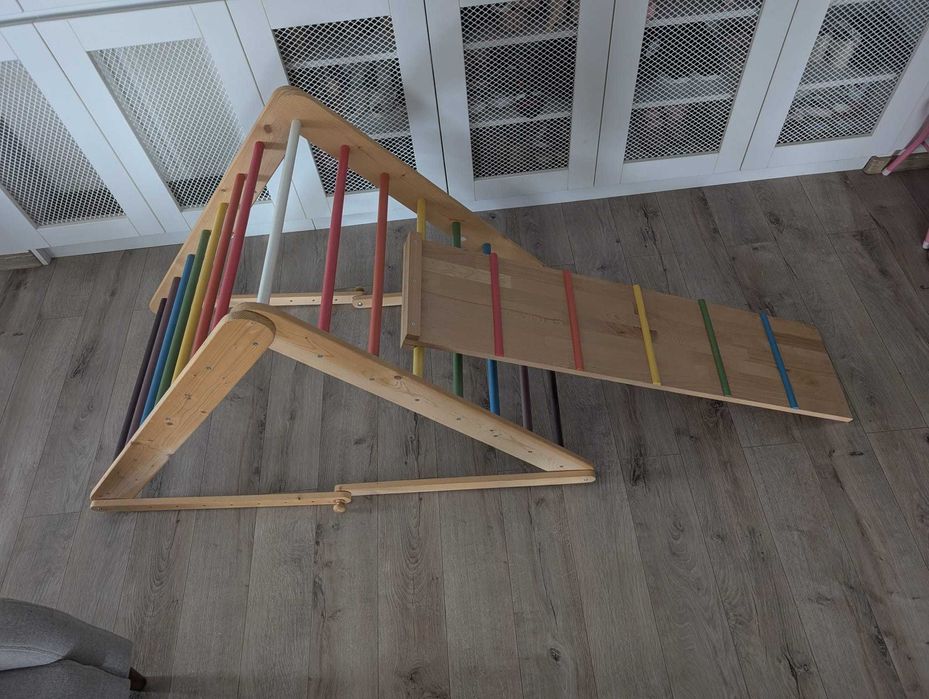 Triunghi Pikler cu rampa tobogan