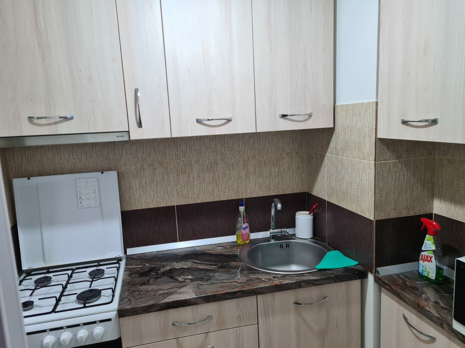 Închiriez apartament 1 camera ultracentral Calarasilor-ANAF