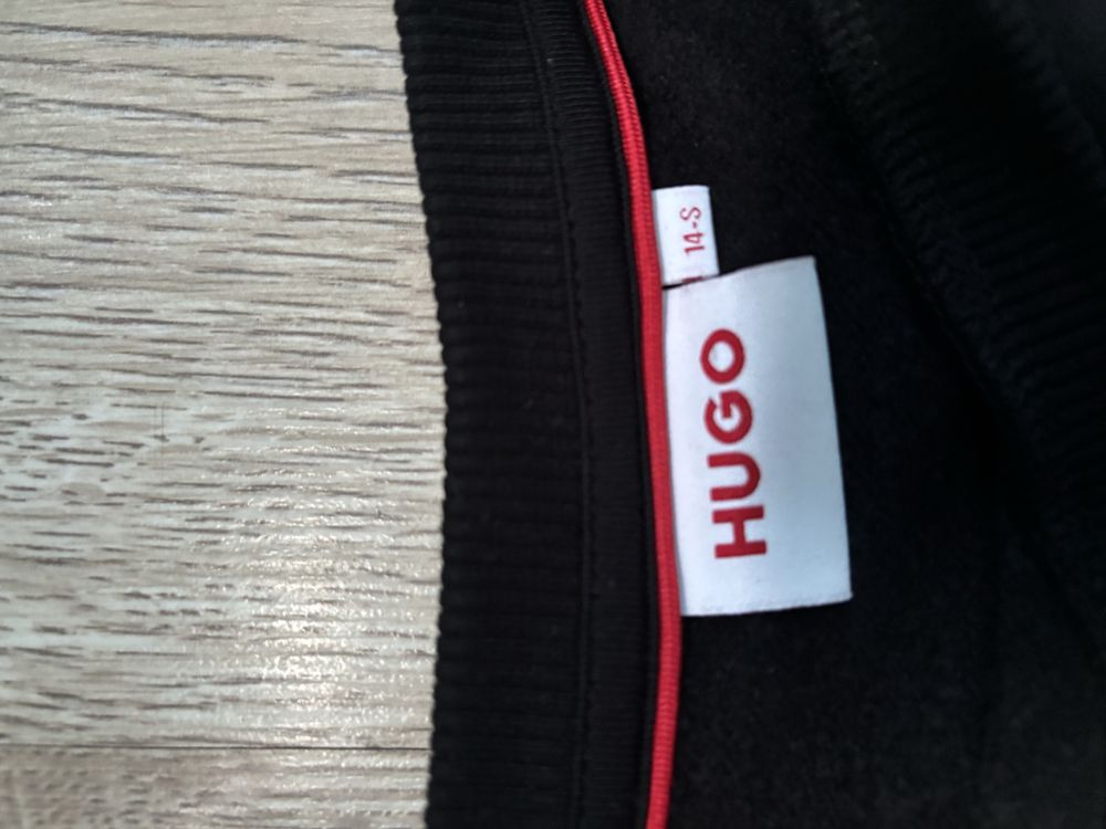 Оригинални блузи на HUGO и NIKE