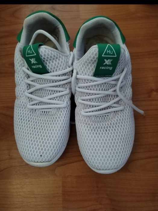Adidași din panza