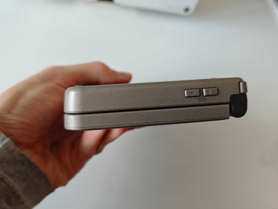 Nintendo DSi XL - Качени много игри