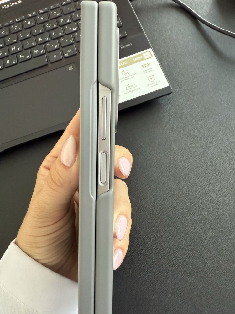 Samsung Galaxy Z Fold 6 - 512 GB, Silver Shadow