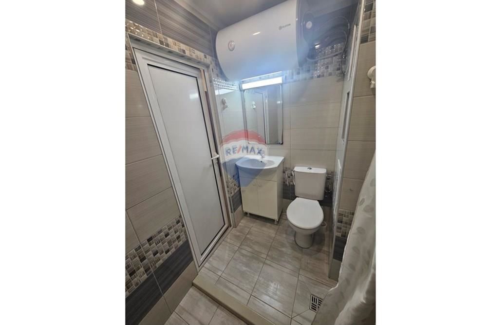 Дава се под наем Двустаен апартамент в Варна, Владислав Варненчик - 60 кв.м за 382.5 € - Снимка #12