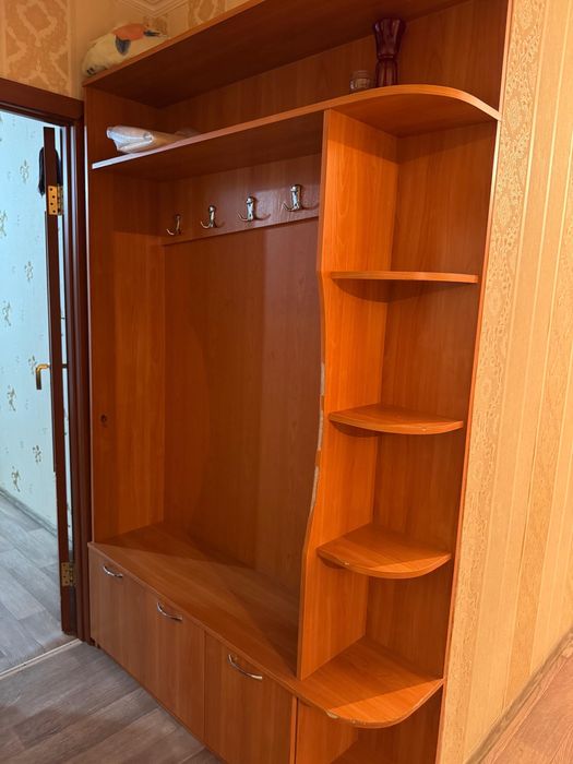 Продам прихожую