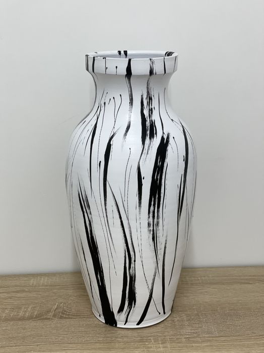 Ваза напольная 45см Jardin Flowers бело-чёрная в идеальном состоянии