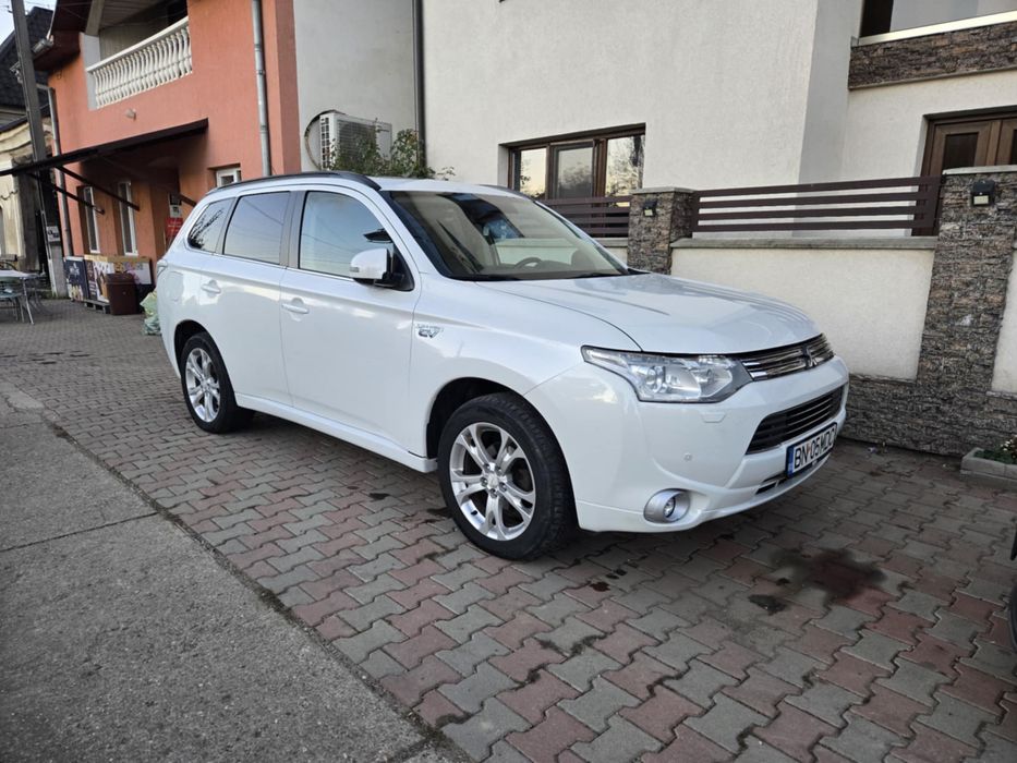 Mitsubishi Outlander 2.0 Plug-In Hybrid
