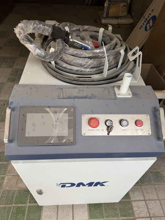 Апарат для лазерной чистки