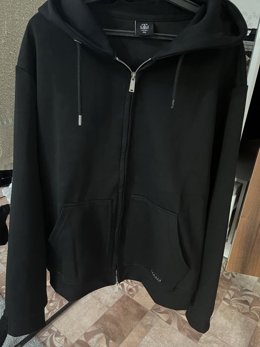 Продам Худи новый