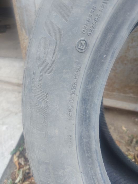 Шины R18 245/50 бу