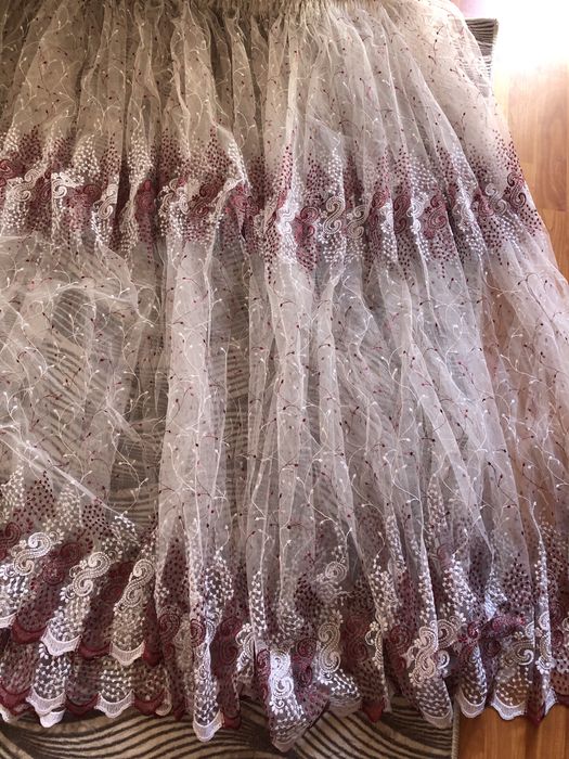 Нови завеси само ушити! За два прозорец. Дължина 1,45 см!