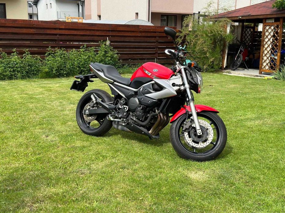 Yamaha XJ6 / 2011