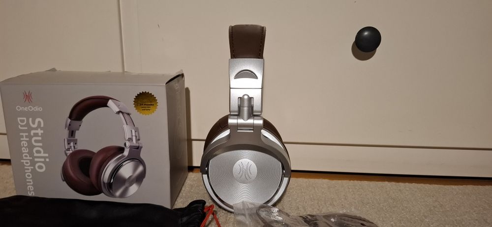 One Odio Studio DJ Headphones Професионални слушалки