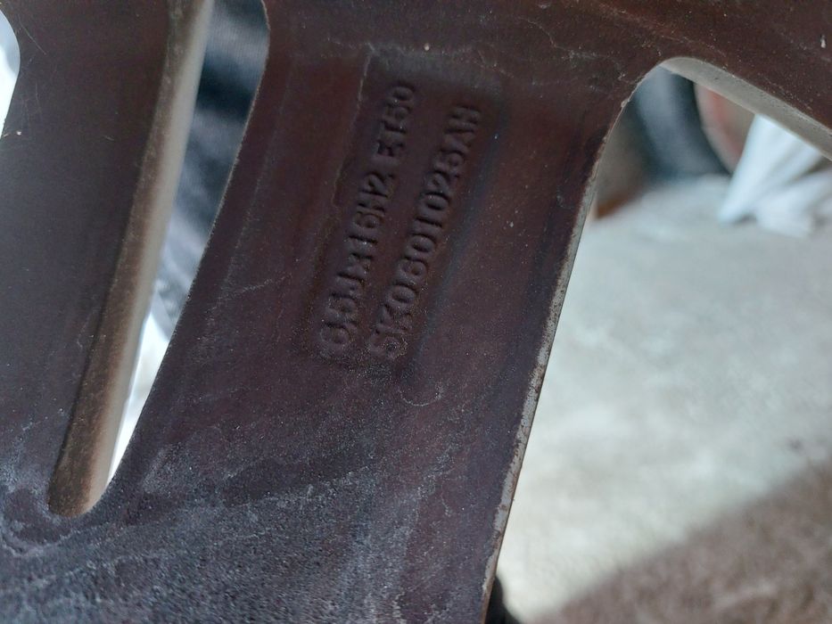 Jante VW Golf 7,  5x112  R16 ET 50 Anvelope 205 55 16 All-whether 2723