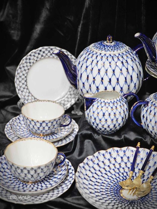Lomonosov Russian Imperial Porcelain "Cobalt Net"