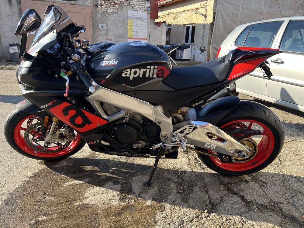 Aprilia RSV4RR 2018 Posibilitate Rate TBI Bank