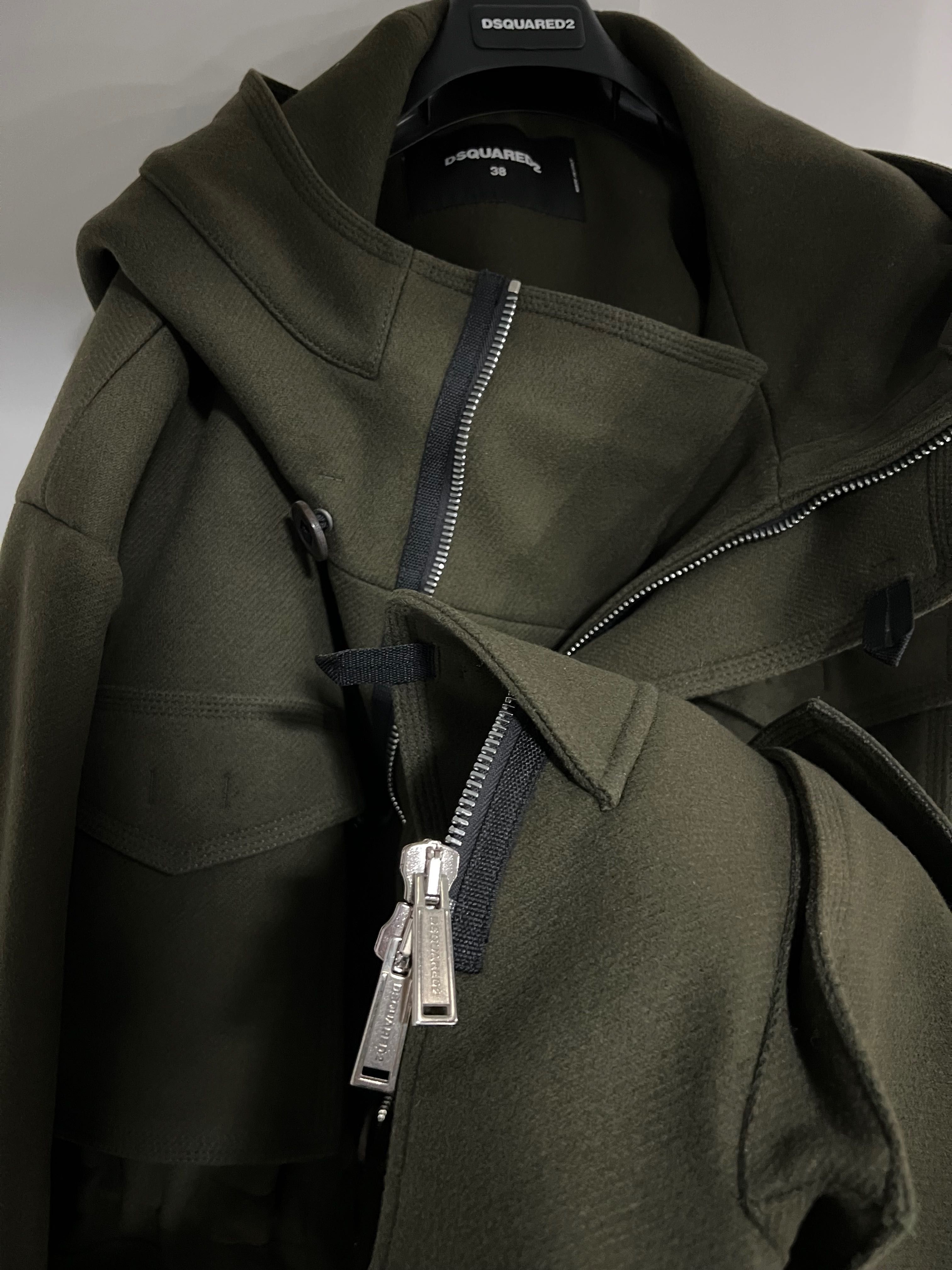 Зимно Яке Dsquared