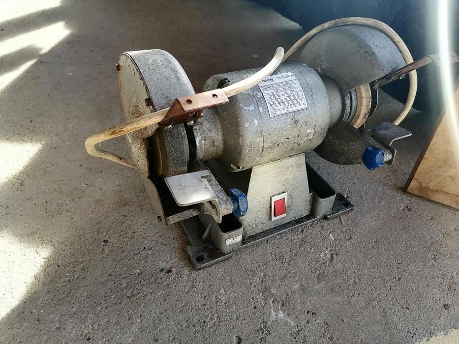 Шмиргел Елпром Тетевен 400V