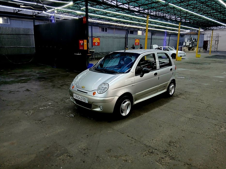 Matiz euro yile 2018 sotilade naxtga va avto kriditga chiqade qolgan