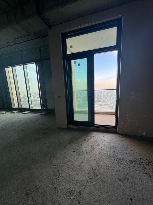 Продается квартира на Nest one коробка