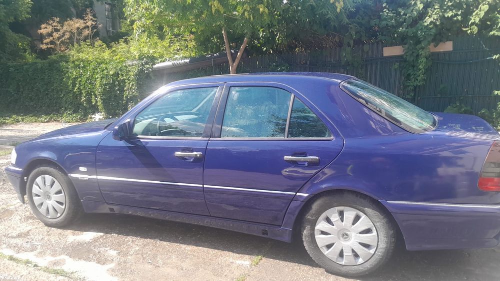 Mercedes Benz W 202 Elegance-- schimb cu moto