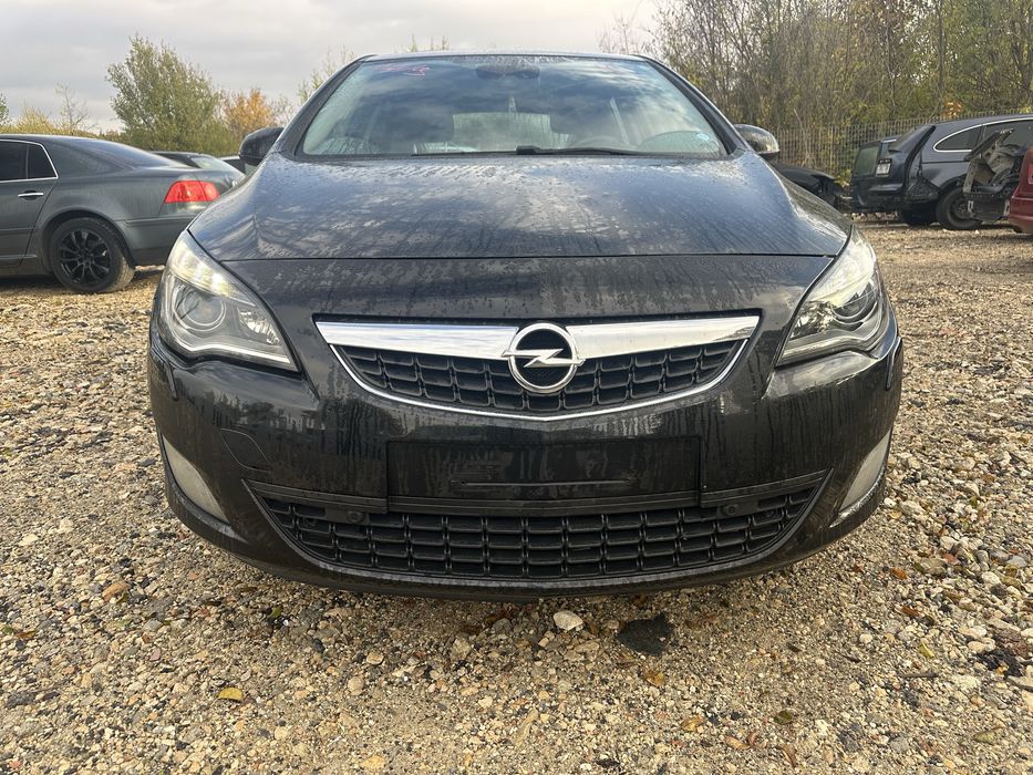 Фар/Фарове Xenon,Led за Опел Астра J 2009-2013г.!