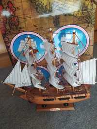 Дървен кораб за декорация (макетен дървен кораб)