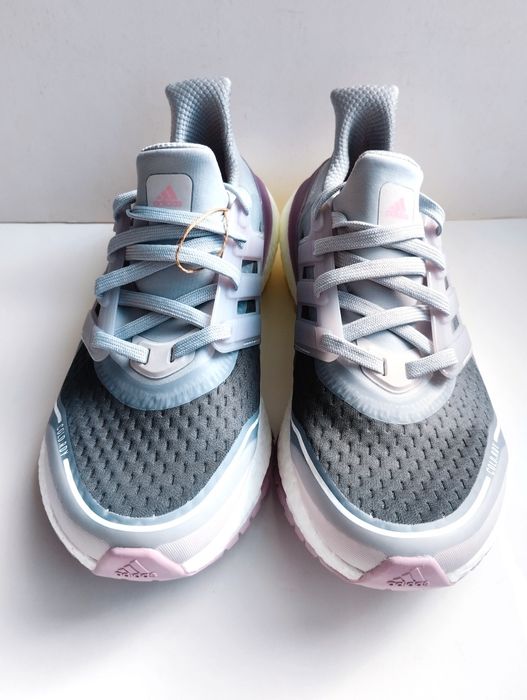 Нови Adidas Ultraboost 21 COLD.RDY  Дамски Маратонки Номер 39 1/3
