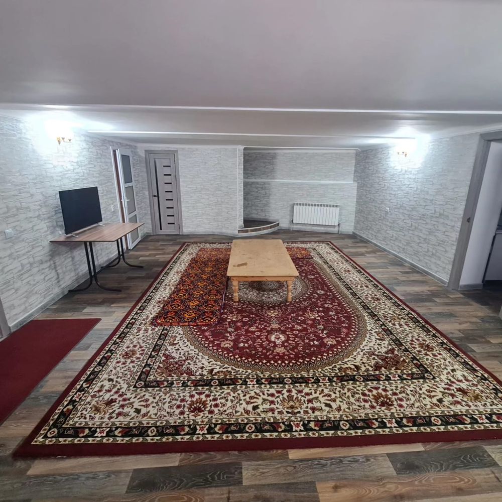 Продается дом в районе колоса