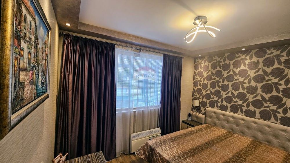 Дава се под наем Тристаен апартамент в Варна, Левски - 95 кв.м за 765 € - Снимка #7