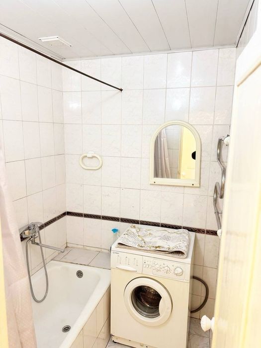 Чилонзор-11.2/3/4/Срочно Сотилади Ориентир Чирокчи Кафе