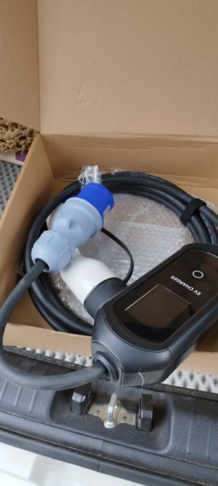 Мобилна зарядна станция Туре 2  7,4kW/32A, wifi