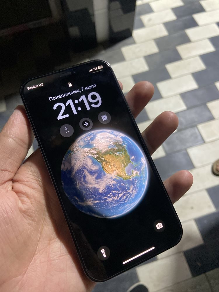 iPhone 12 Pro Blue