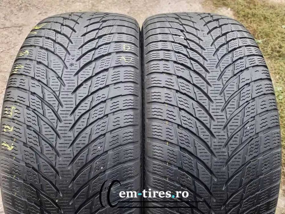 SET 2 Anvelope Iarna 225/45 R18 NOKIAN WR Snowproof P 95V - Runflat