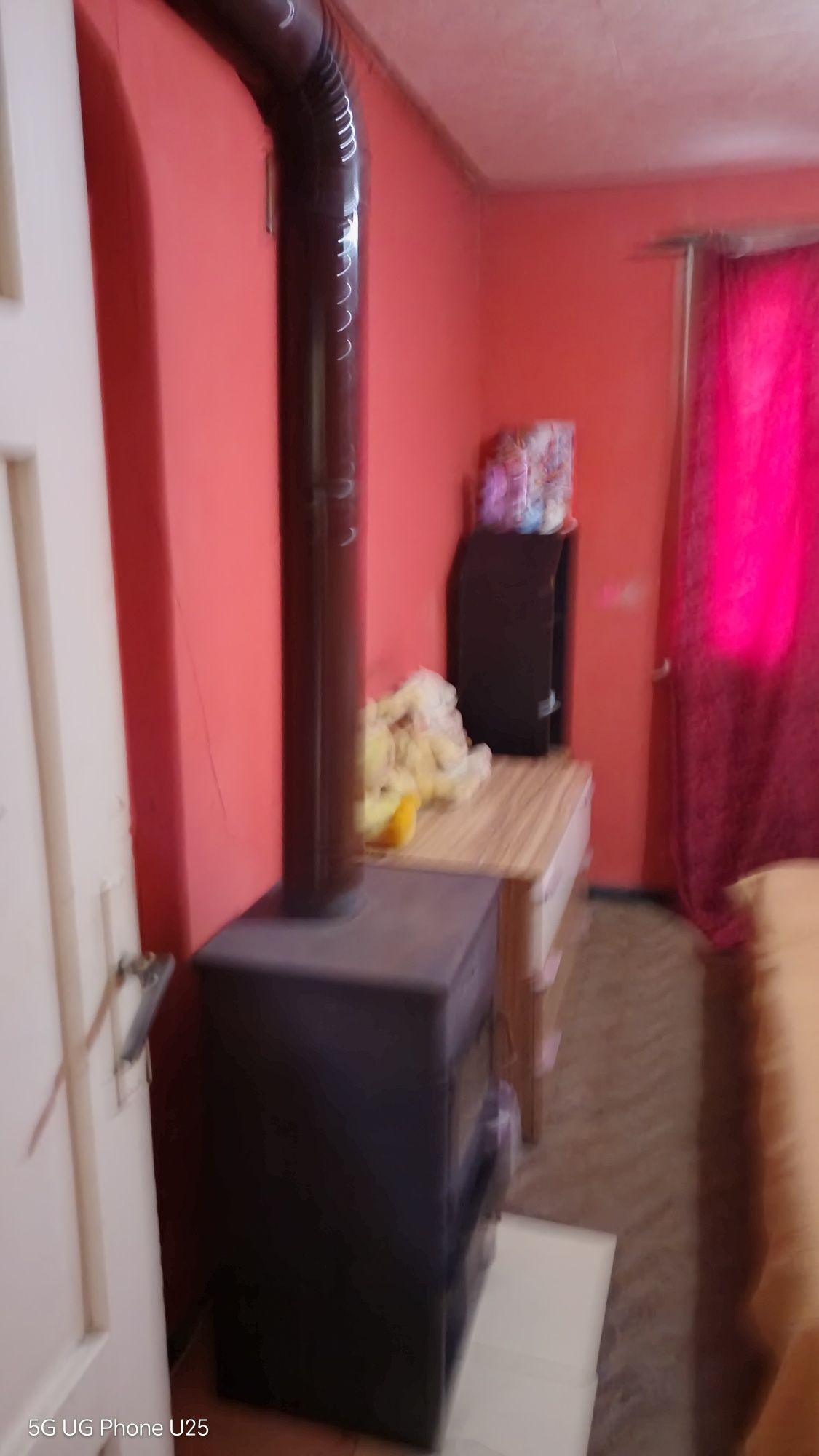 Продавам къща в гр.Ловеч