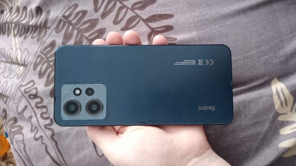 Продам Redmi note 12 торг