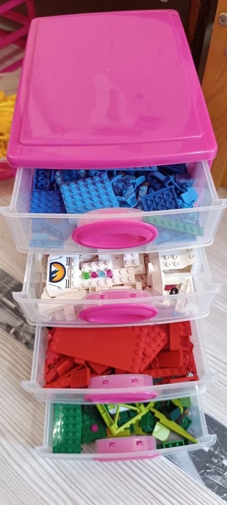 Конструктор Lego