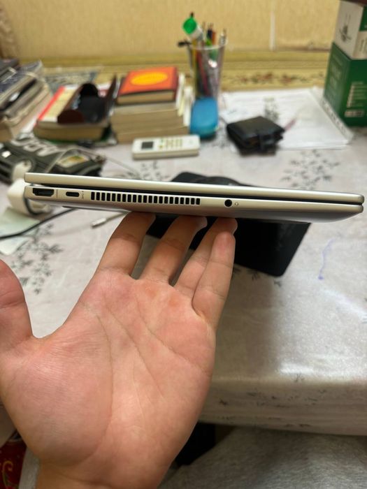 HP Envy x360 Laptop core7