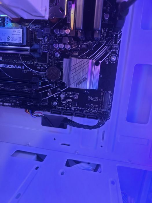 Kit AM5 - procesor ryzen 7 + placa de baza + sursa + carcasa + cooler