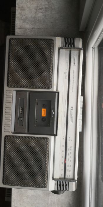 radio-castofon Ferguson perfect funcțional și la casetă