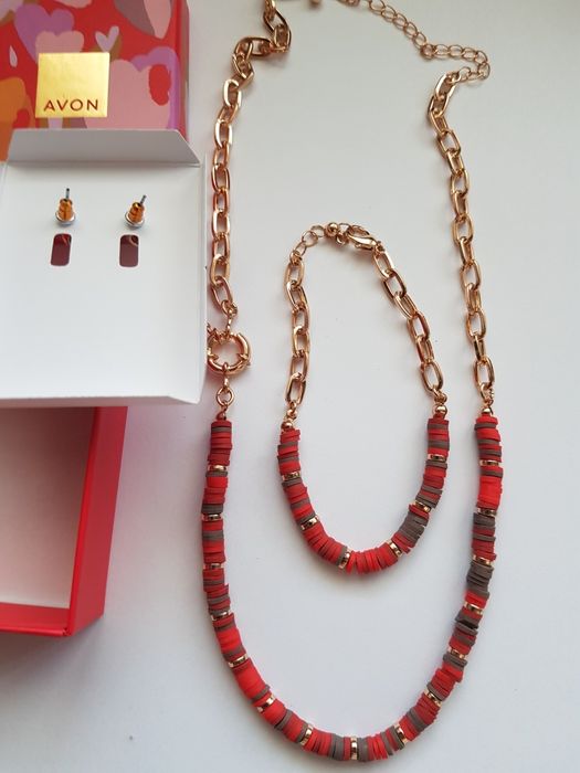 Set bijuterii Avon