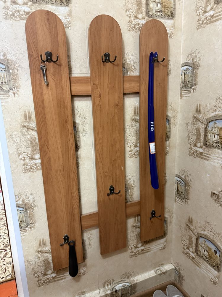 Продается прихожка в комплекте