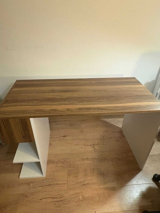 Birou de Vanzare 580 LEI