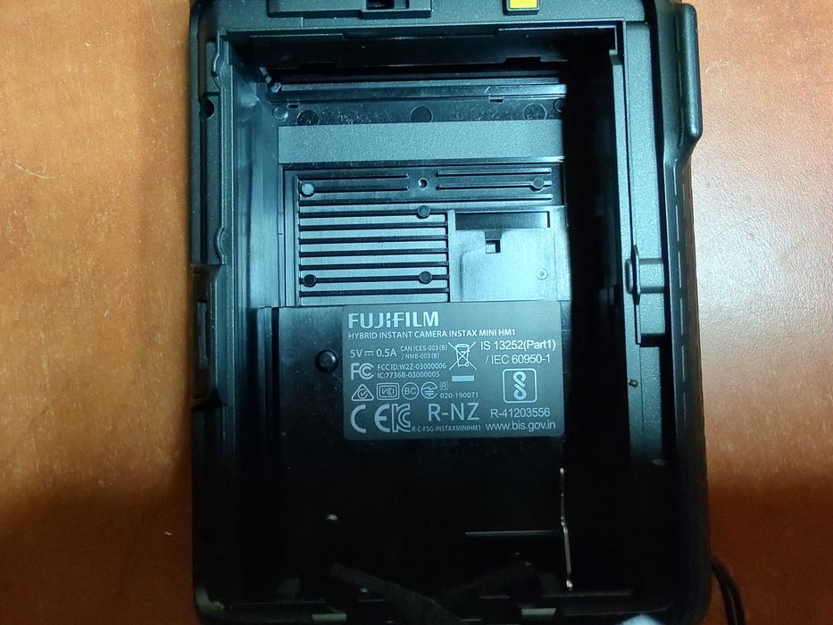 Aparat Foto Instant Fujifilm Instax Mini LiPlay Hibrid Elegant Black