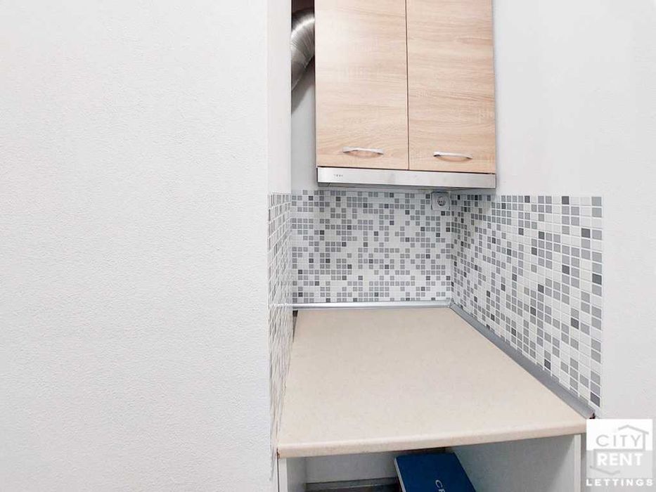 Дава се под наем Едностаен апартамент в Велико Търново, Център - 22 кв.м за 200 € - Снимка #6