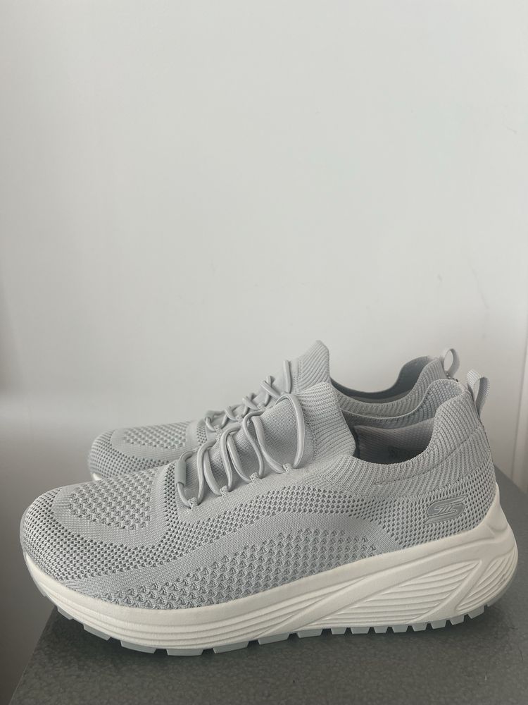 Сникърси skechers