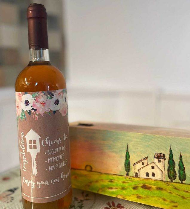 Cadou cutie lemn și eticheta personalizata