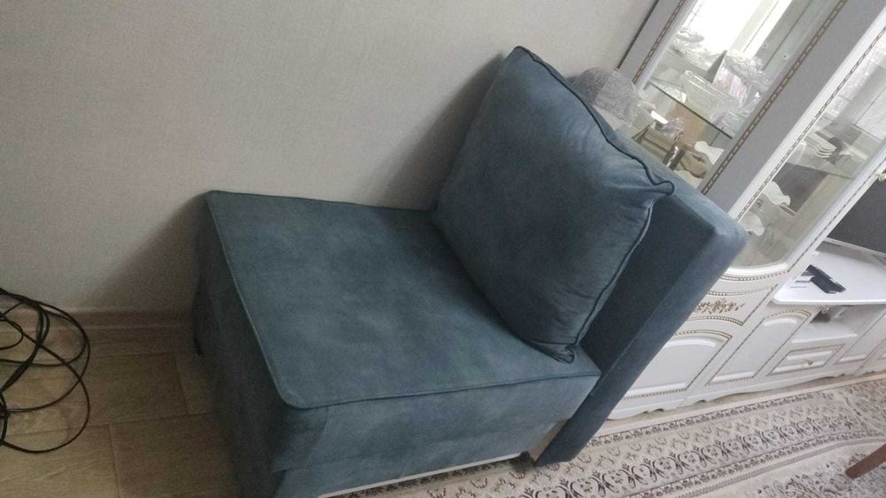 Продаюм диван хорошего качества