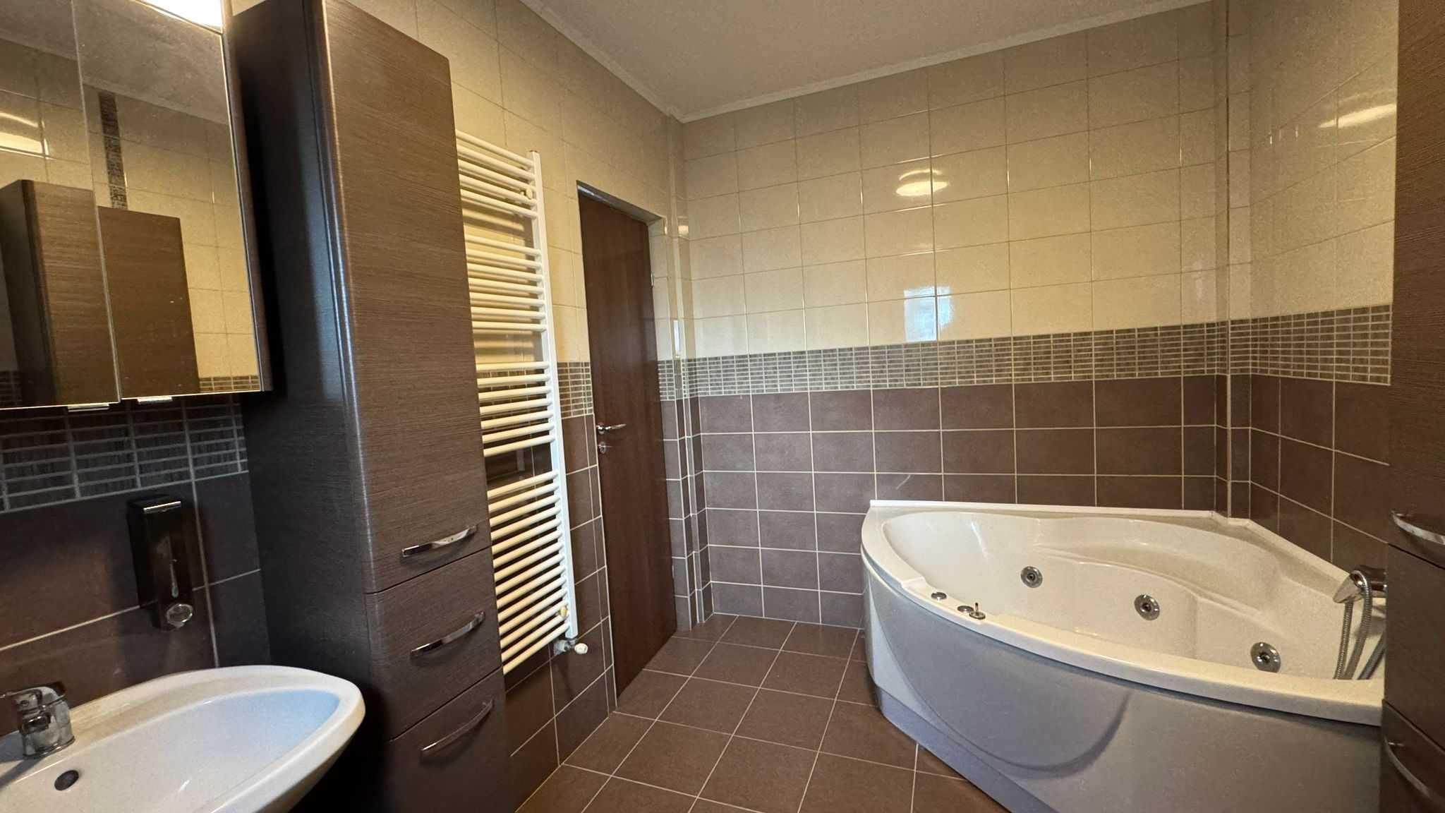 Proprietar vand apartament 2 camere premium bloc tip boutique Pipera