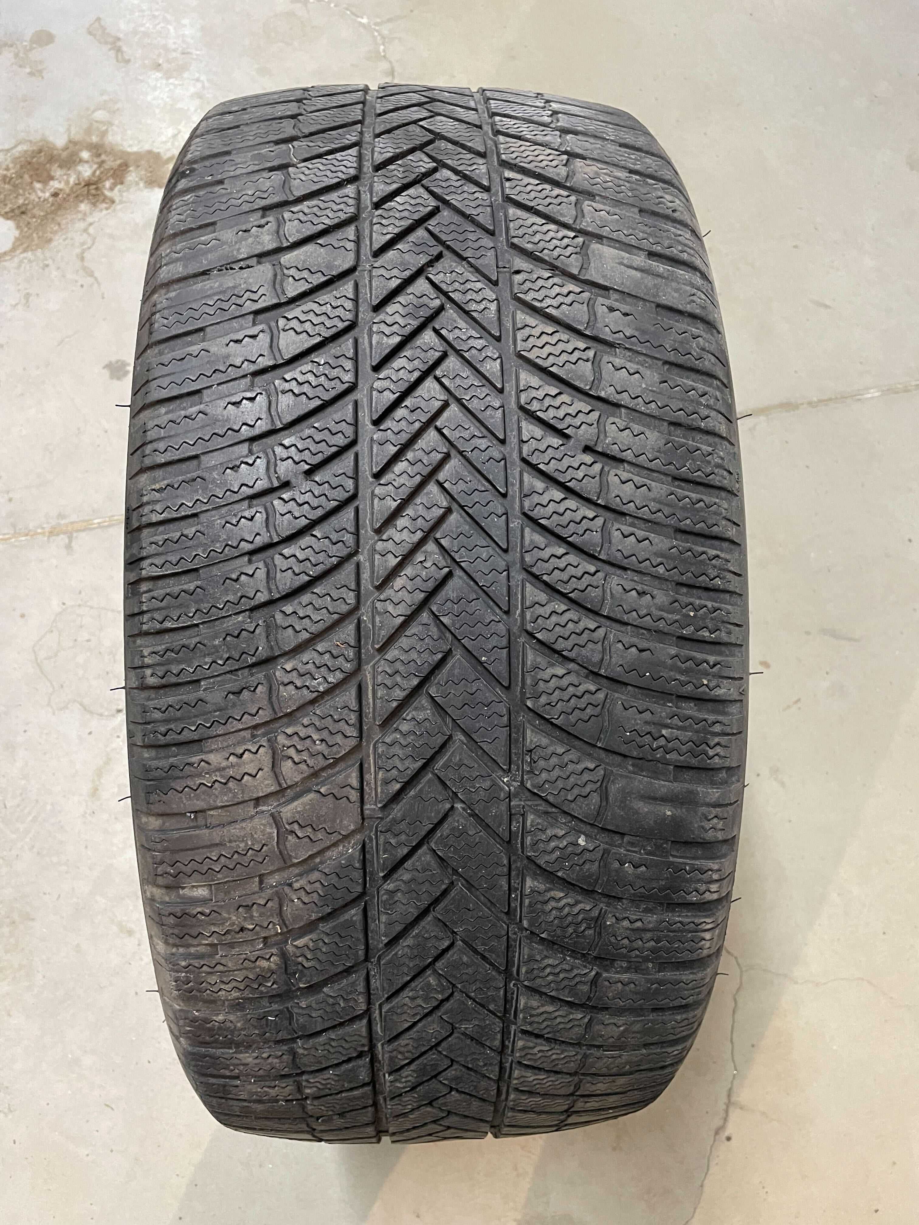 Bridgestone - 285/45/21 - 2820 - 3бр